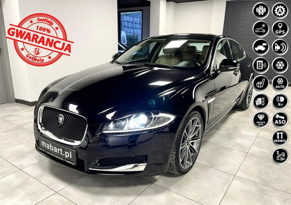 jaguar xf Jaguar XF cena 57900 przebieg: 106000, rok produkcji 2012 z Suchedniów